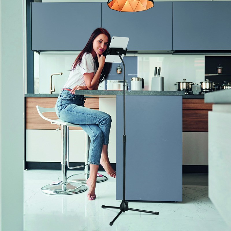 D-8942-01 Stalak za tablet/mobitel TWIST podni